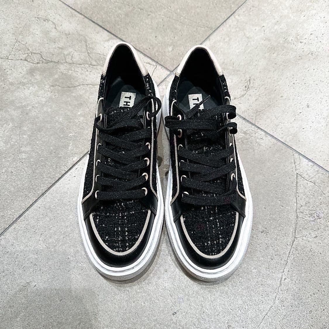 (정품/새상품) 폼 더 스토어 여성 블랙 트위드 스니커즈 상품이미지1