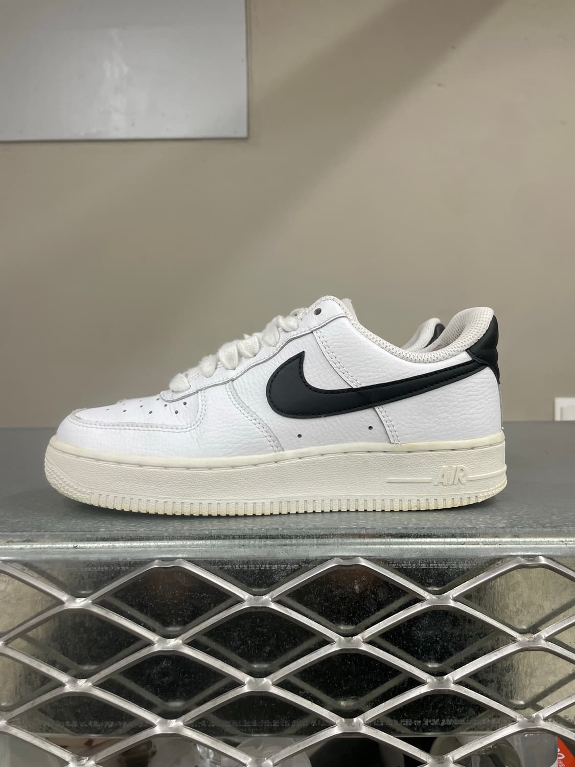 나이키 에어 포스 1 '07 230 상품이미지1