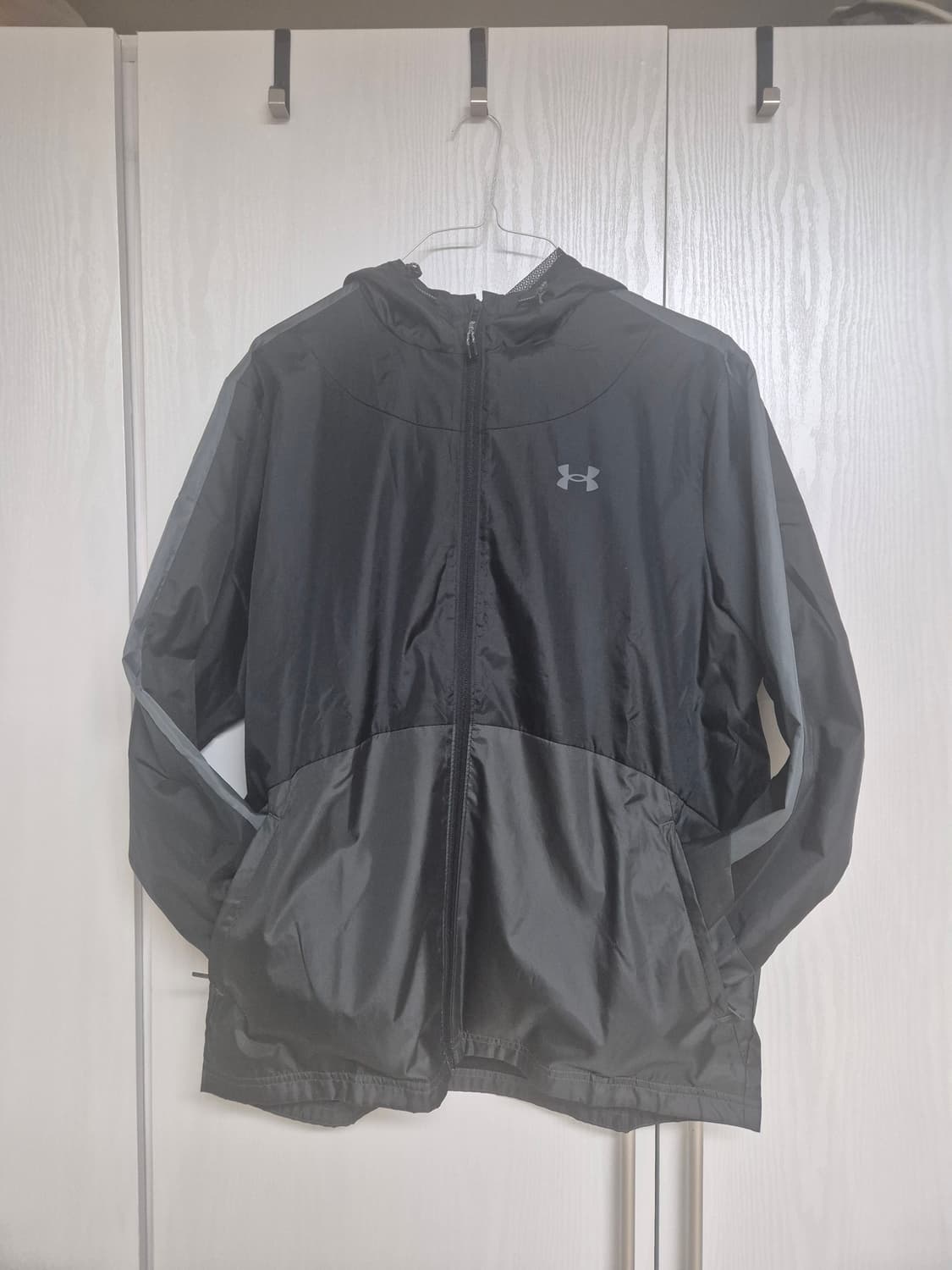 언더아머 바람막이 xl 상품이미지2