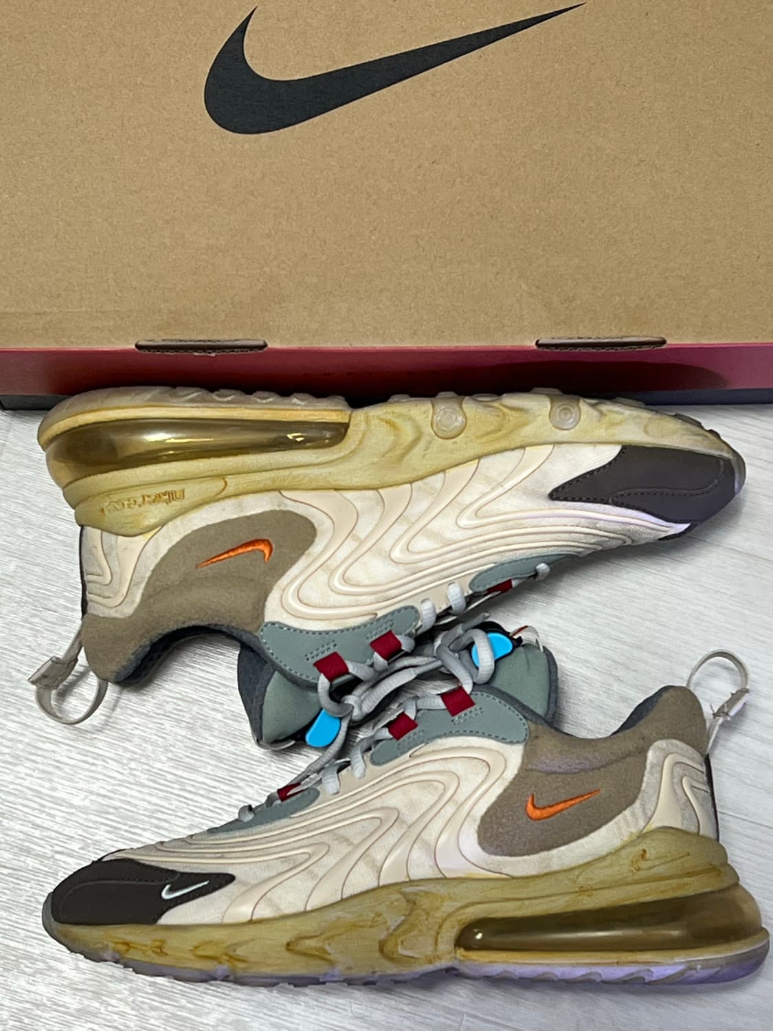 [255] 나이키 스캇맥스 리액트270 상품이미지4