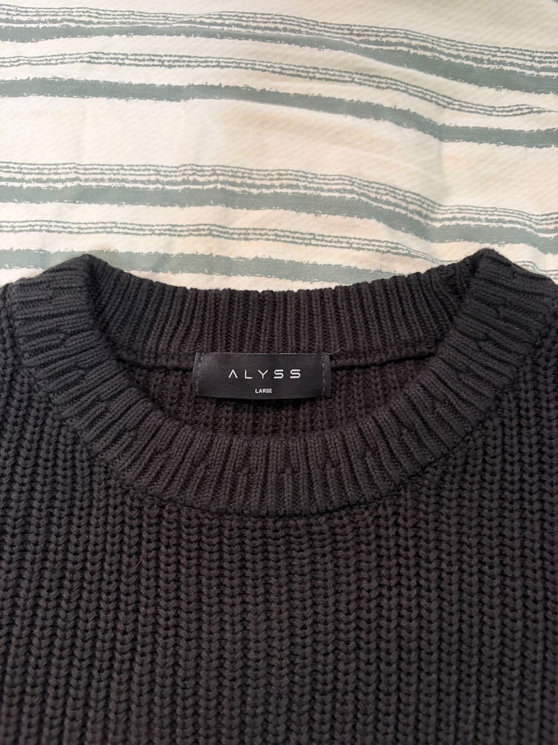 알리스 그라데이션 하찌 니트 L 상품이미지3