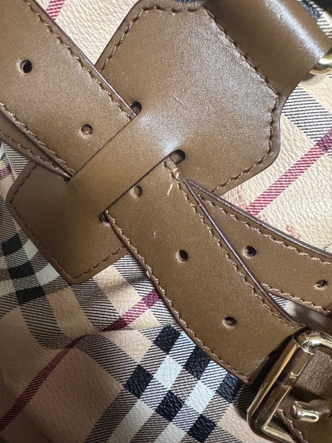 버버리 이중 버클 pvc 가방 상품이미지7