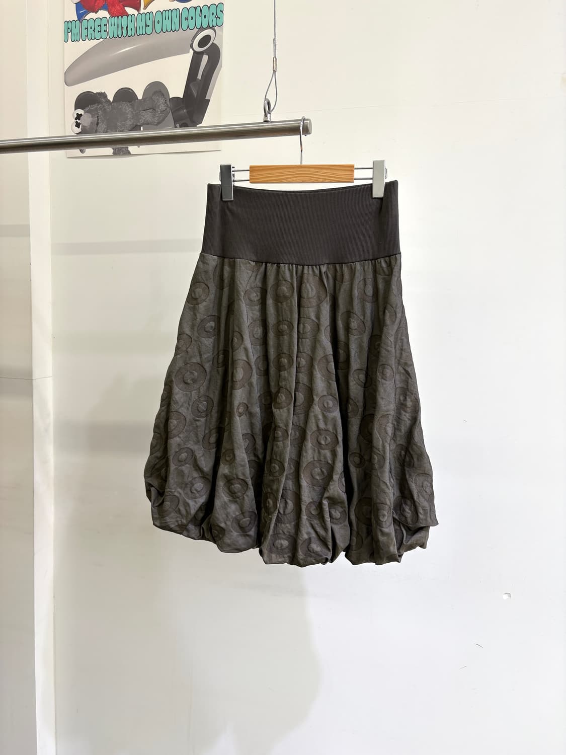 UNKNOWN 미디 스커트 상품이미지1