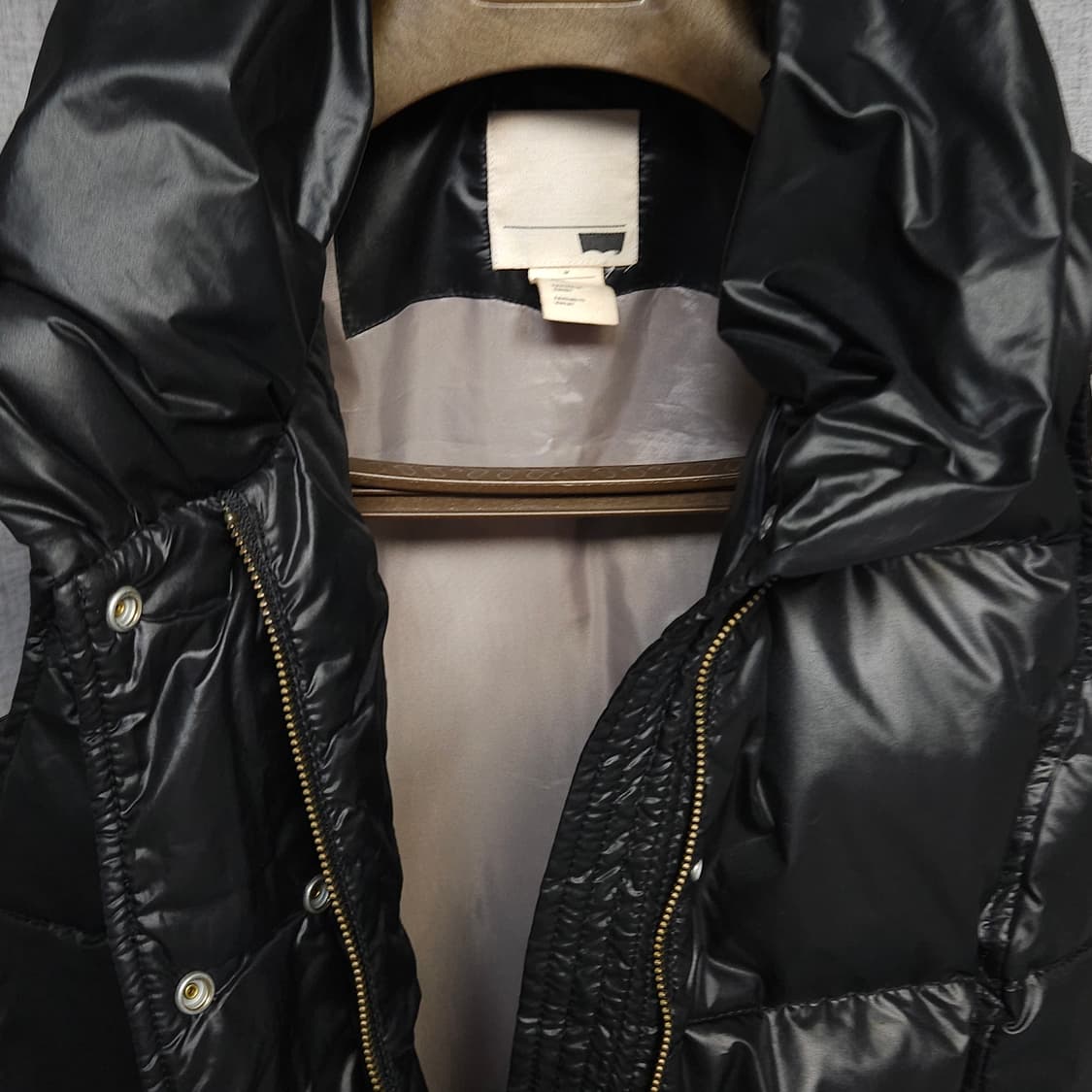 90 ) 리바이스 여성 오리털 패딩 조끼 상품이미지3