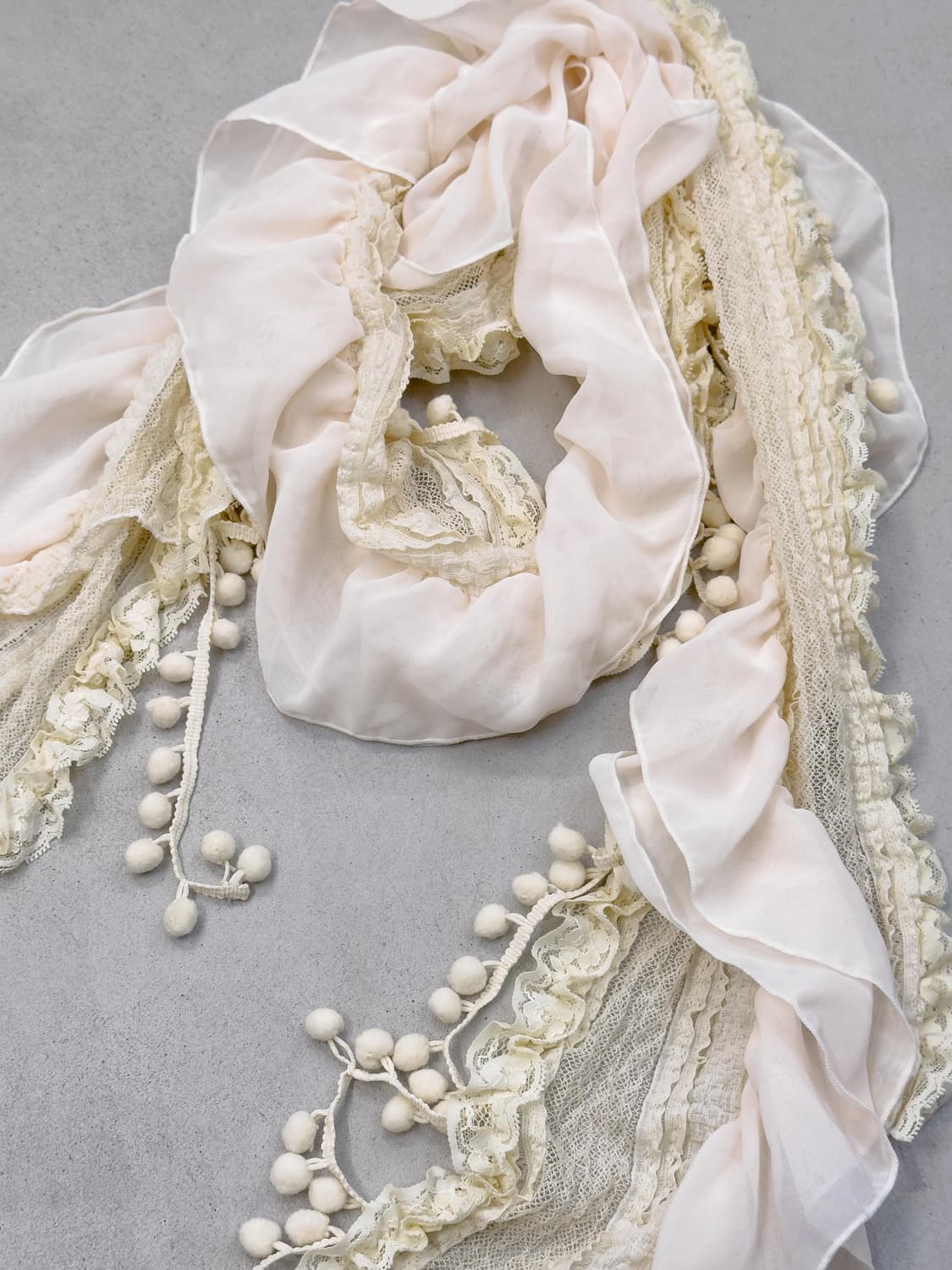 axes femme 레이스 머플러 상품이미지2