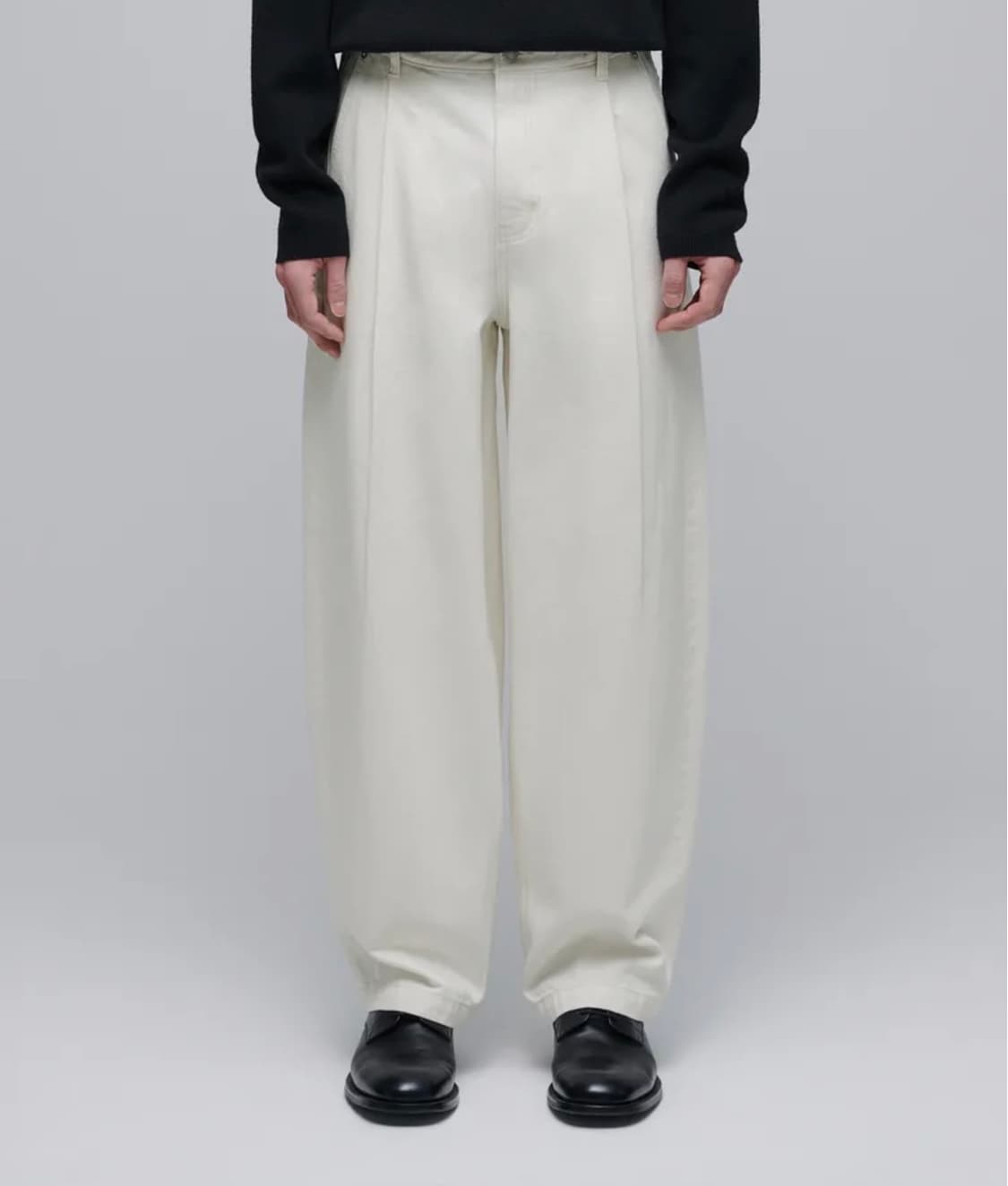 [짱구대디 컬래버]CONE 딥 턱 커브드 데님팬츠 [크림/28]무탠다드 상품이미지4