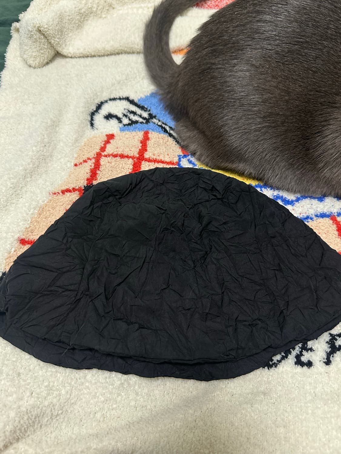 어썸니즈 버킷햇 상품이미지1