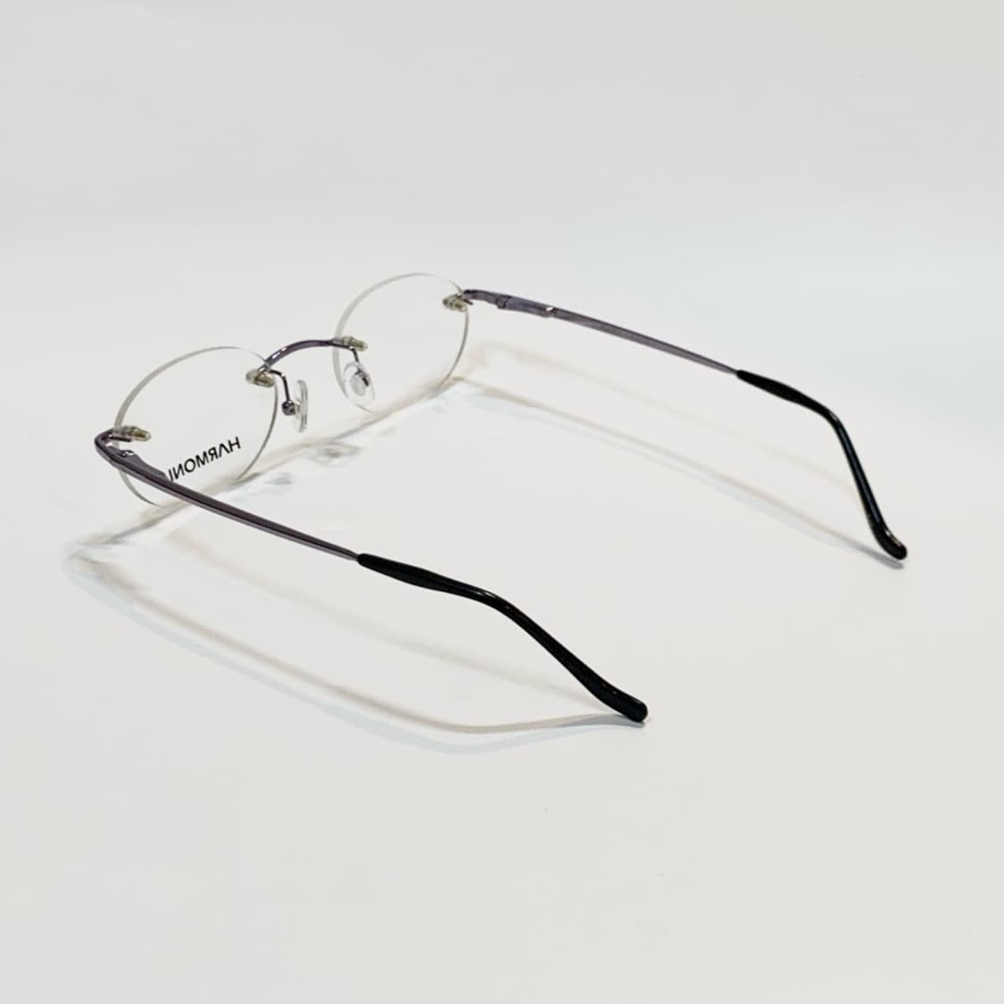 [픽키-674]  무테 타원형 안경 메탈 브릿지 블랙팁 초슬림 경량 상품이미지3