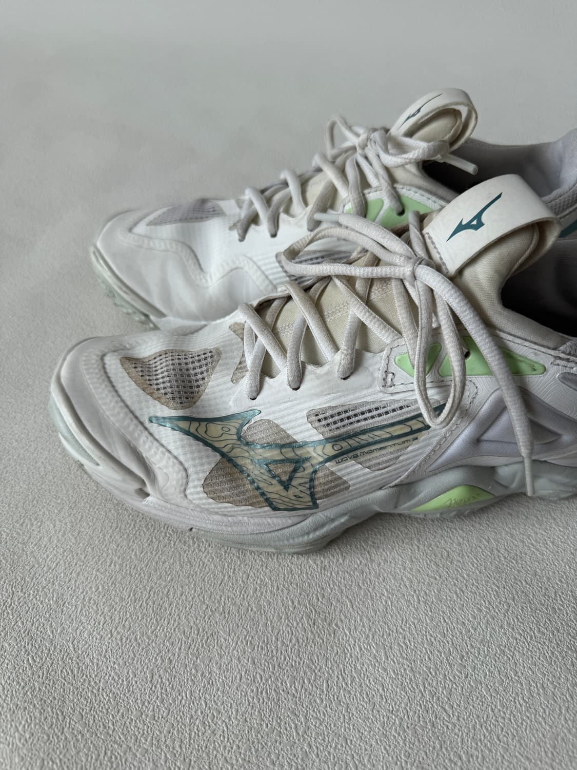 [240]미즈노(MIZUNO) 웨이브 모멘텀3 배드민턴화 상품이미지8