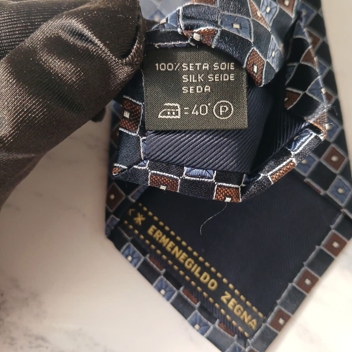 에르메네질도 제냐 기하학 자카드 넥타이 9cm S~A+등급 E896 상품이미지9