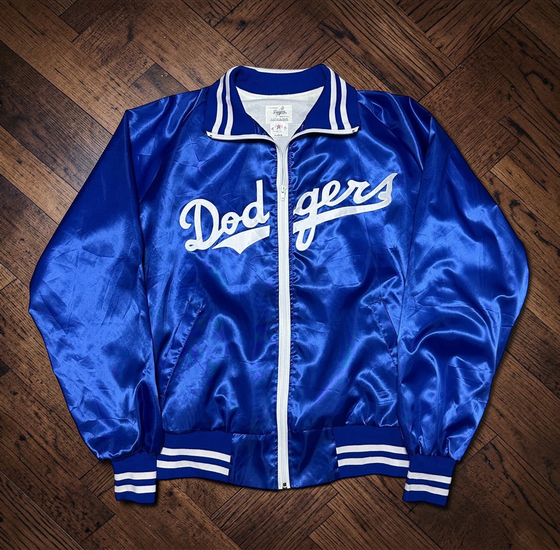 90s LA다저스 오피셜 새틴 트랙자켓 상품이미지1