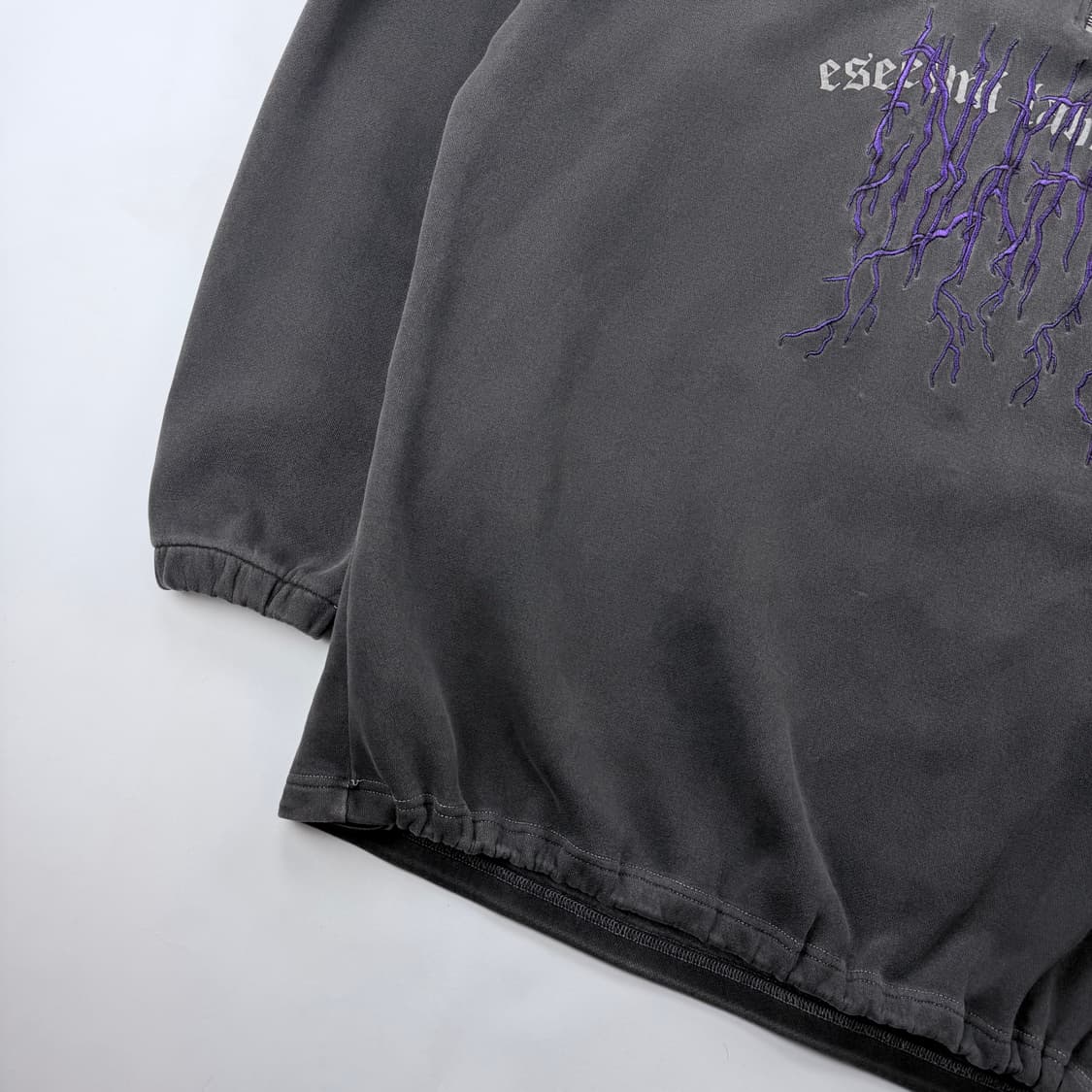 에씰미 썬더볼트 하프집업 상품이미지4