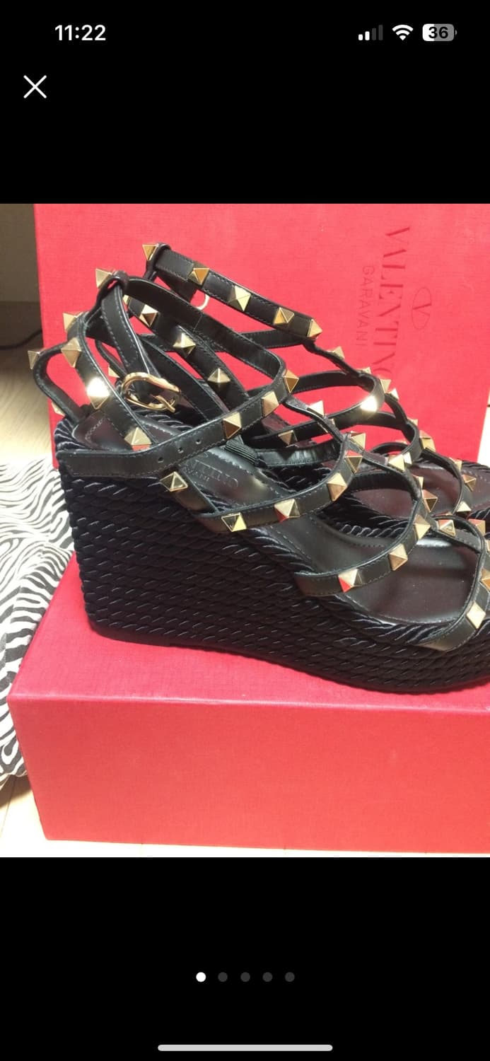 발렌티노 힐 발렌티노 샌들 웨지힐 웨지샌들 풀박 상품이미지1