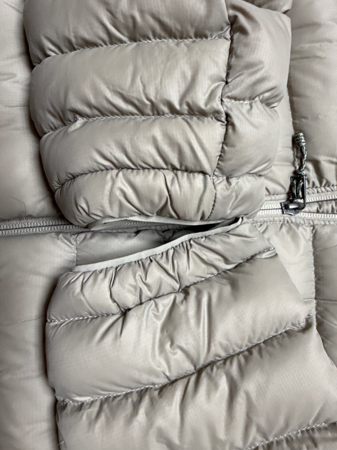 파타고니아 다운스웨터, 씨버드그레이, 라지 사이즈 상품이미지5