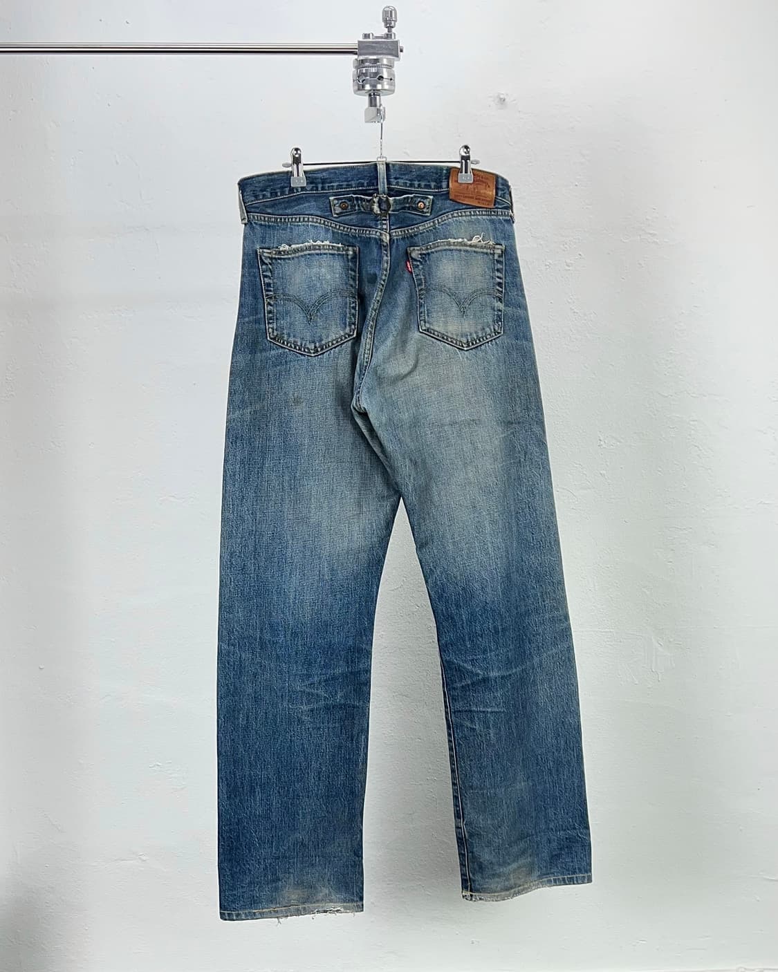 리바이스 빅 E 702 버튼 플라이 하드 페이디드 워시 데님 팬츠 상품이미지6