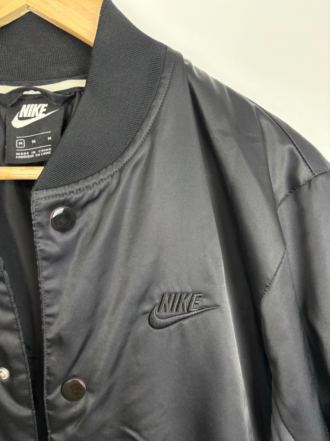 나이키 스펠 빅로고 우븐 바시티 자켓 상품이미지3