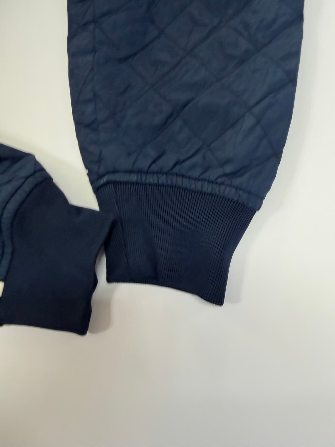 아디다스 퀼팅 점퍼 상품이미지4