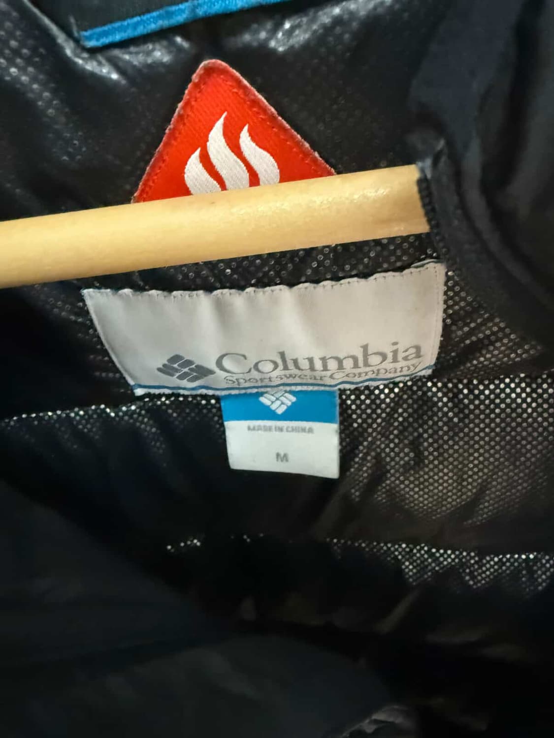 콜롬비아 경량패딩  상품이미지2