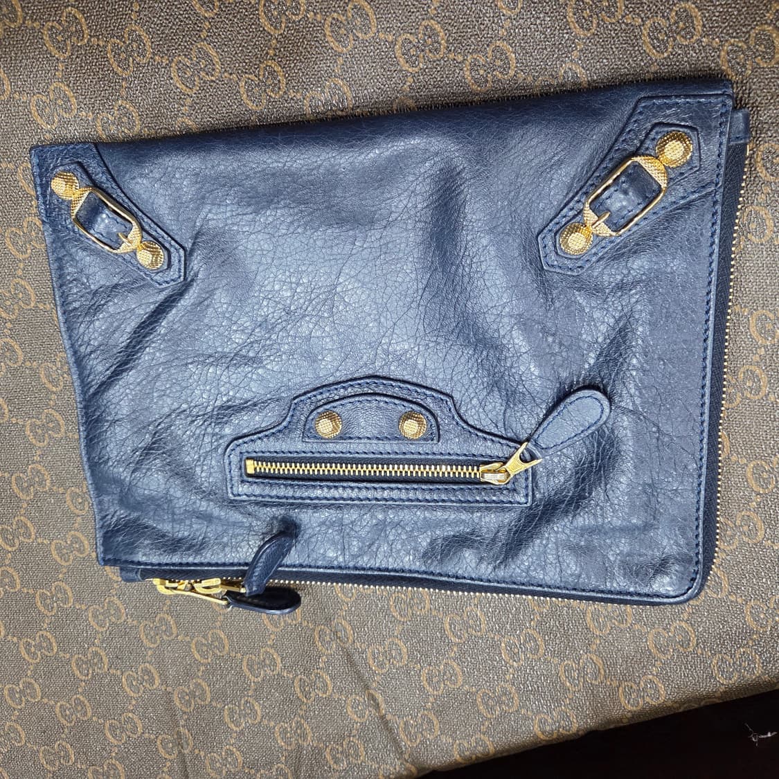 발렌시아가 모터 클러치백 상품이미지9