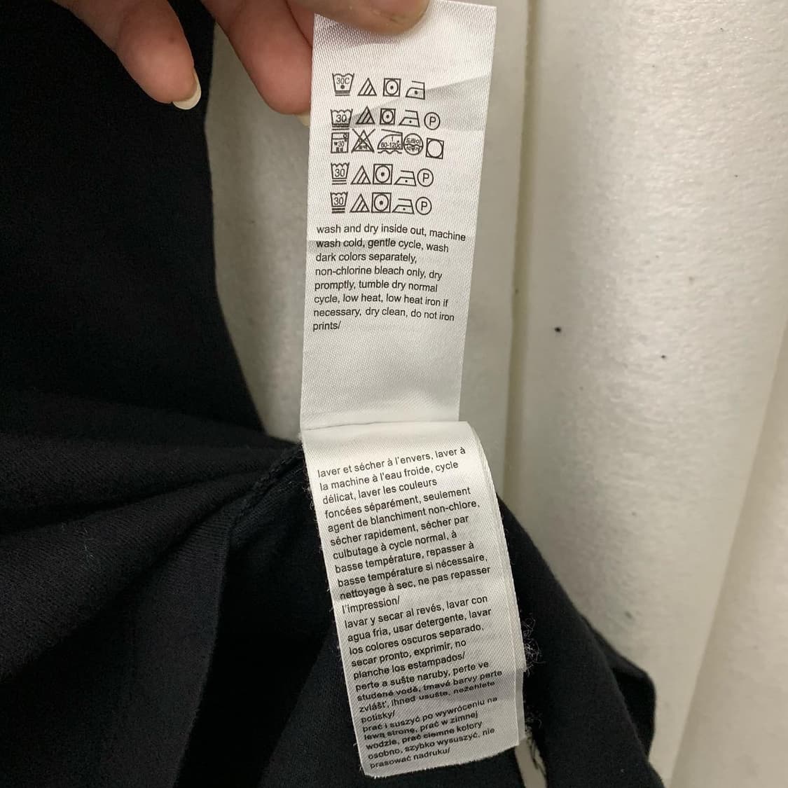 캘빈클라인 진스 블랙 빅로고 프린팅 하프 티셔츠 상품이미지5