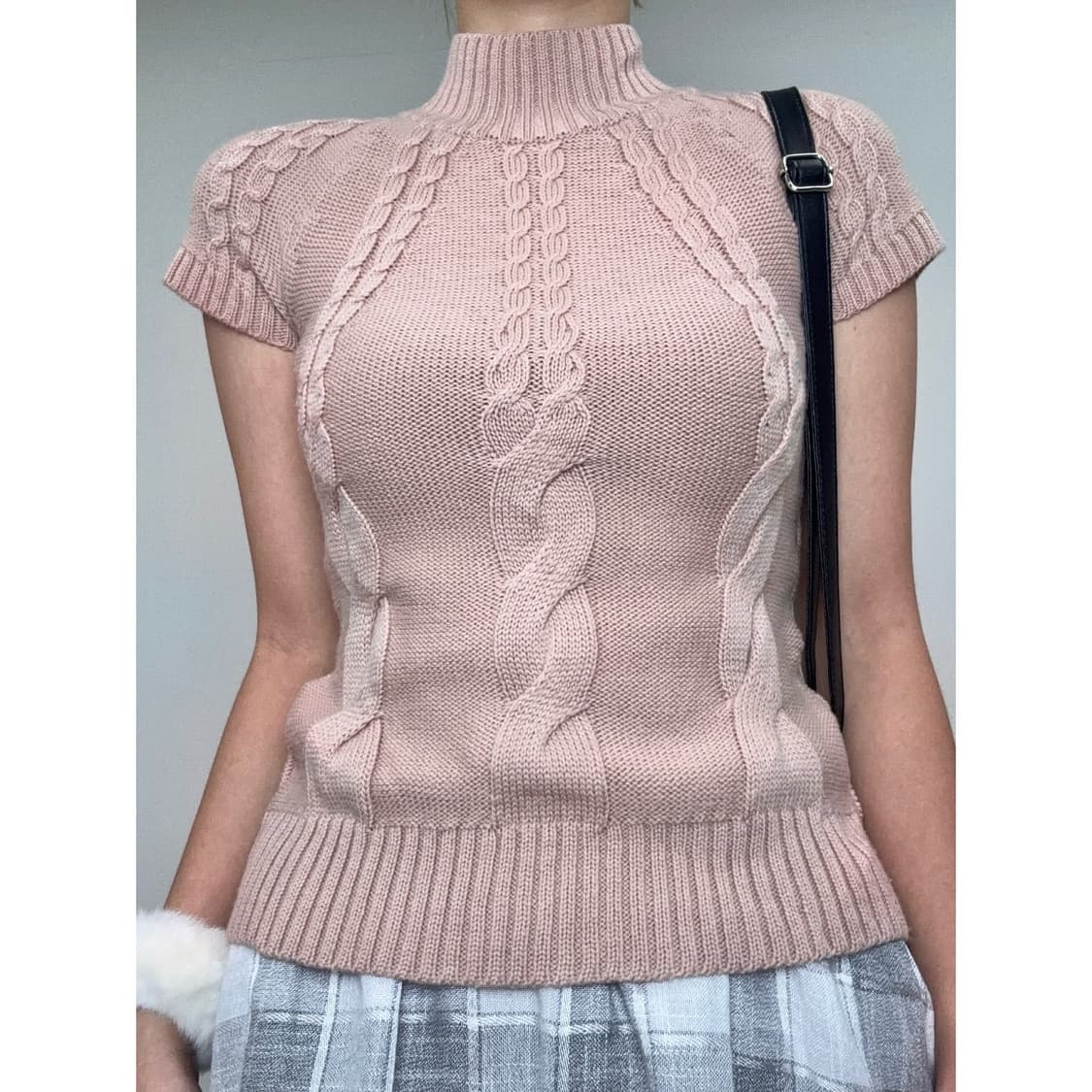 빈티지 연핑크 하프 니트 상품이미지1