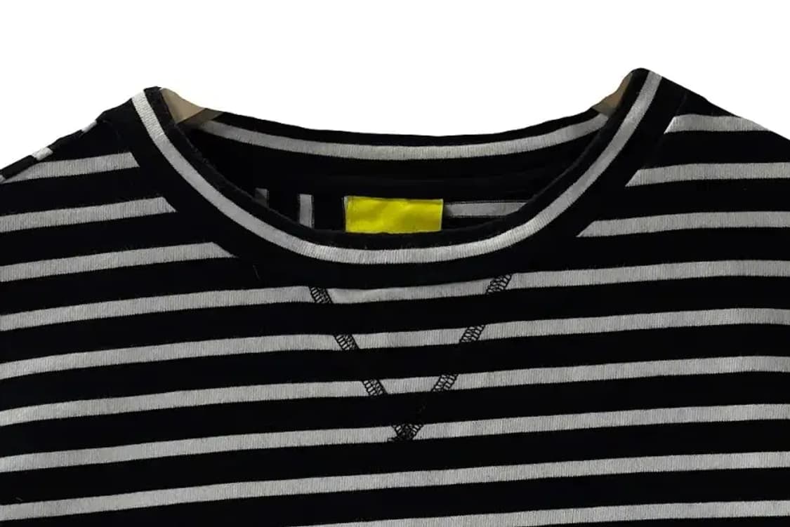 럭키 슈에뜨 반팔 크롭티 [ SIZE: XS ] 상품이미지3