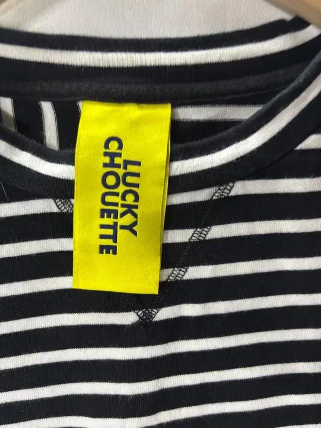 럭키 슈에뜨 반팔 크롭티 [ SIZE: XS ] 상품이미지7
