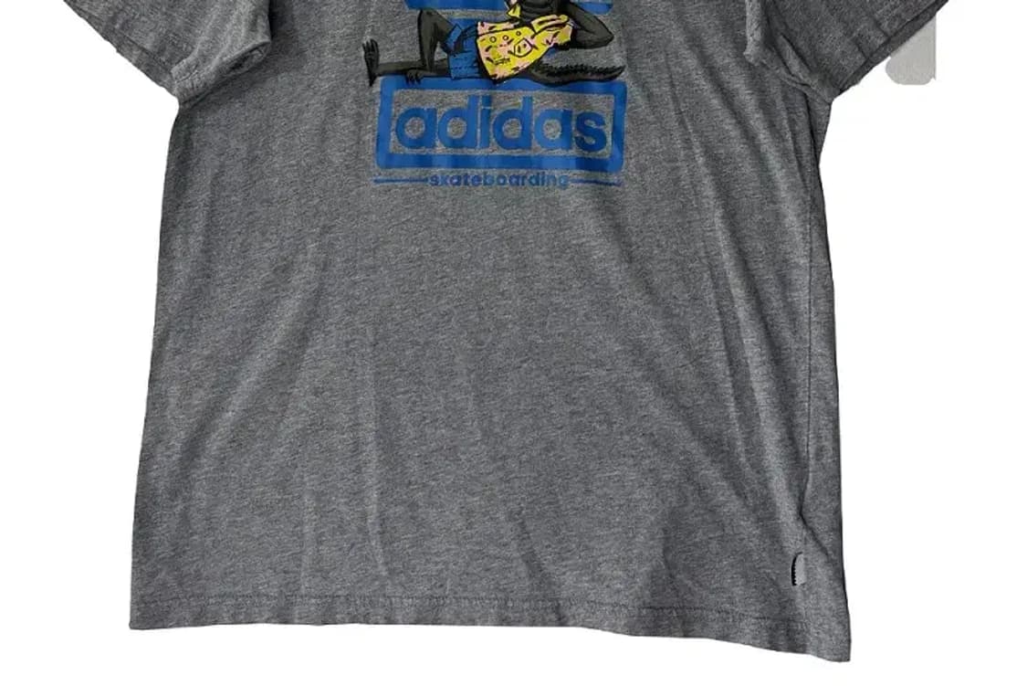 [ ADIDAS ] 아디다스 프린팅 반팔티 [ SIZE: M ] 상품이미지3