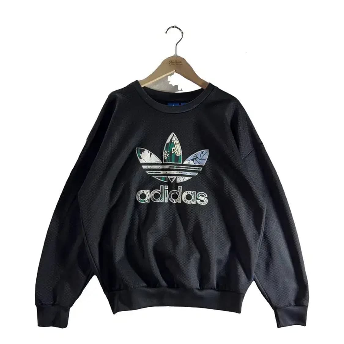[ ADIDAS ] 아디다스 플라워 프린팅 맨투맨 [ SIZE: 95 ] 상품이미지1