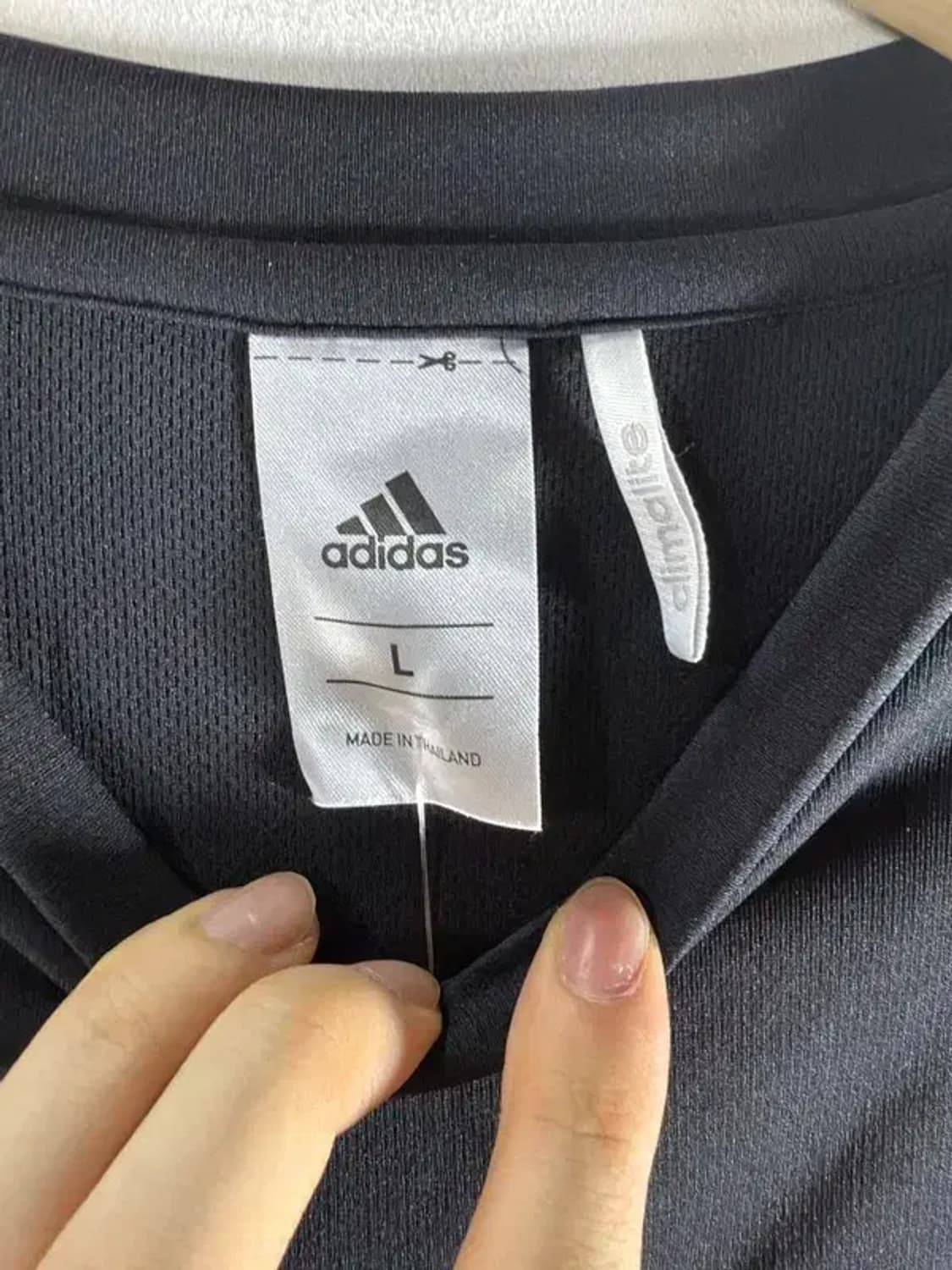 [ ADIDAS ] 새상품 아디다스 반팔 티 [ SIZE: L ] 상품이미지6