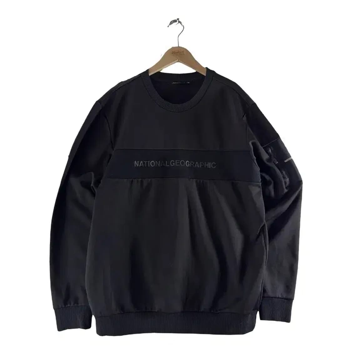 A1498 내셔널지오그래픽 맨투맨 [ SIZE: XXL ] 상품이미지1