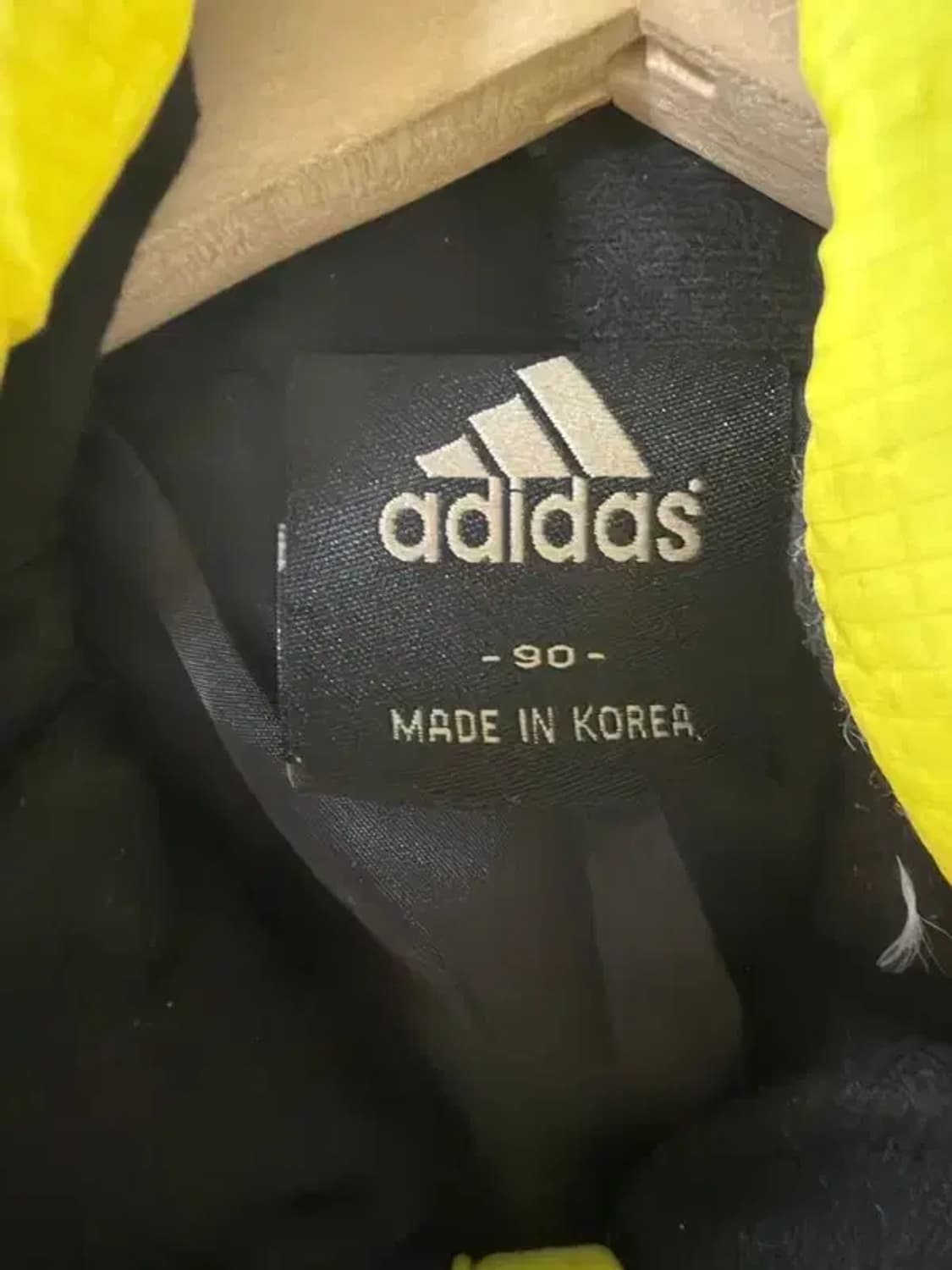 A1637 [ ADIDAS ] 아디다스 패딩 [ SIZE: 90 ] 상품이미지6