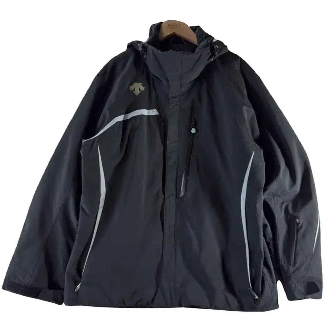 A1603  데상트 스키 바람막이 [ SIZE: L ] 상품이미지1