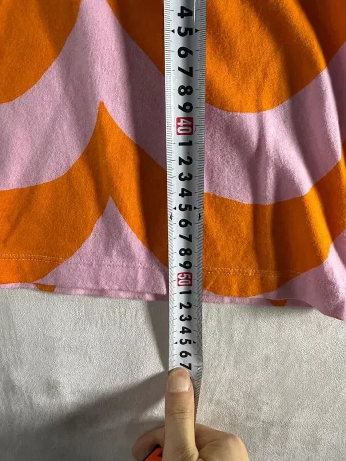 A1729 마리메꼬x유니클로 크롭 티 [ SIZE: M ] 상품이미지4