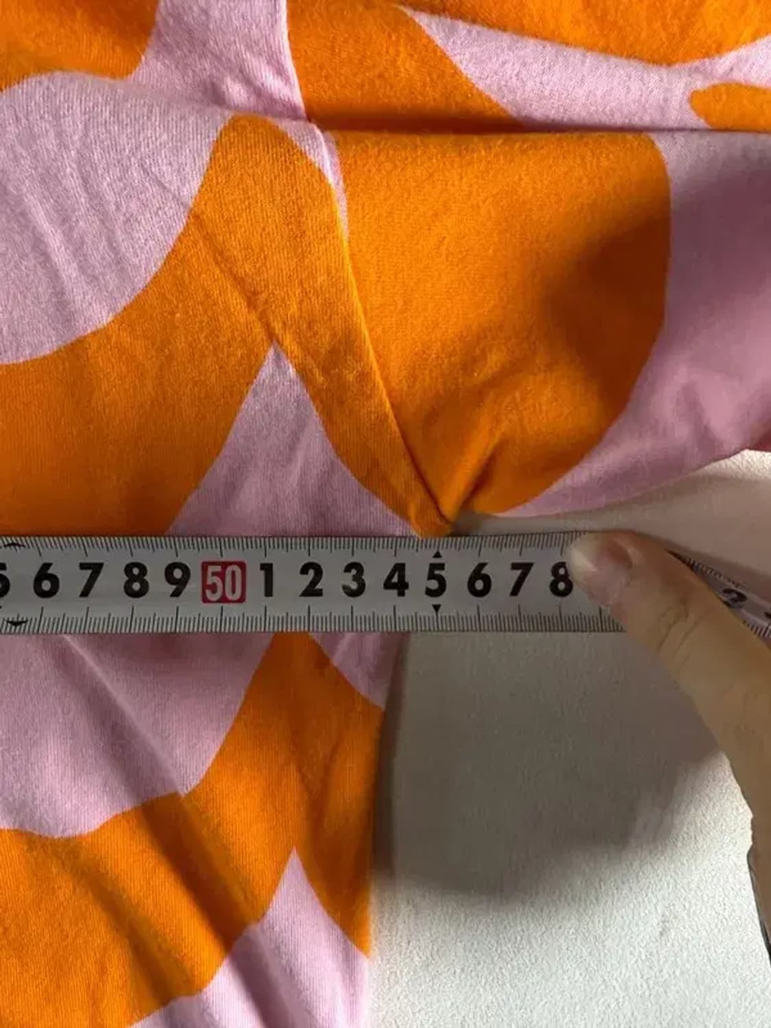 A1729 마리메꼬x유니클로 크롭 티 [ SIZE: M ] 상품이미지6