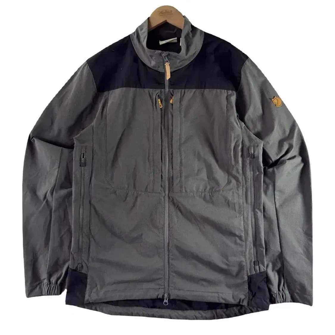 A1764 [ FJALLRAVEN ] 피엘라벤 점퍼 [ SIZE: M ] 상품이미지1