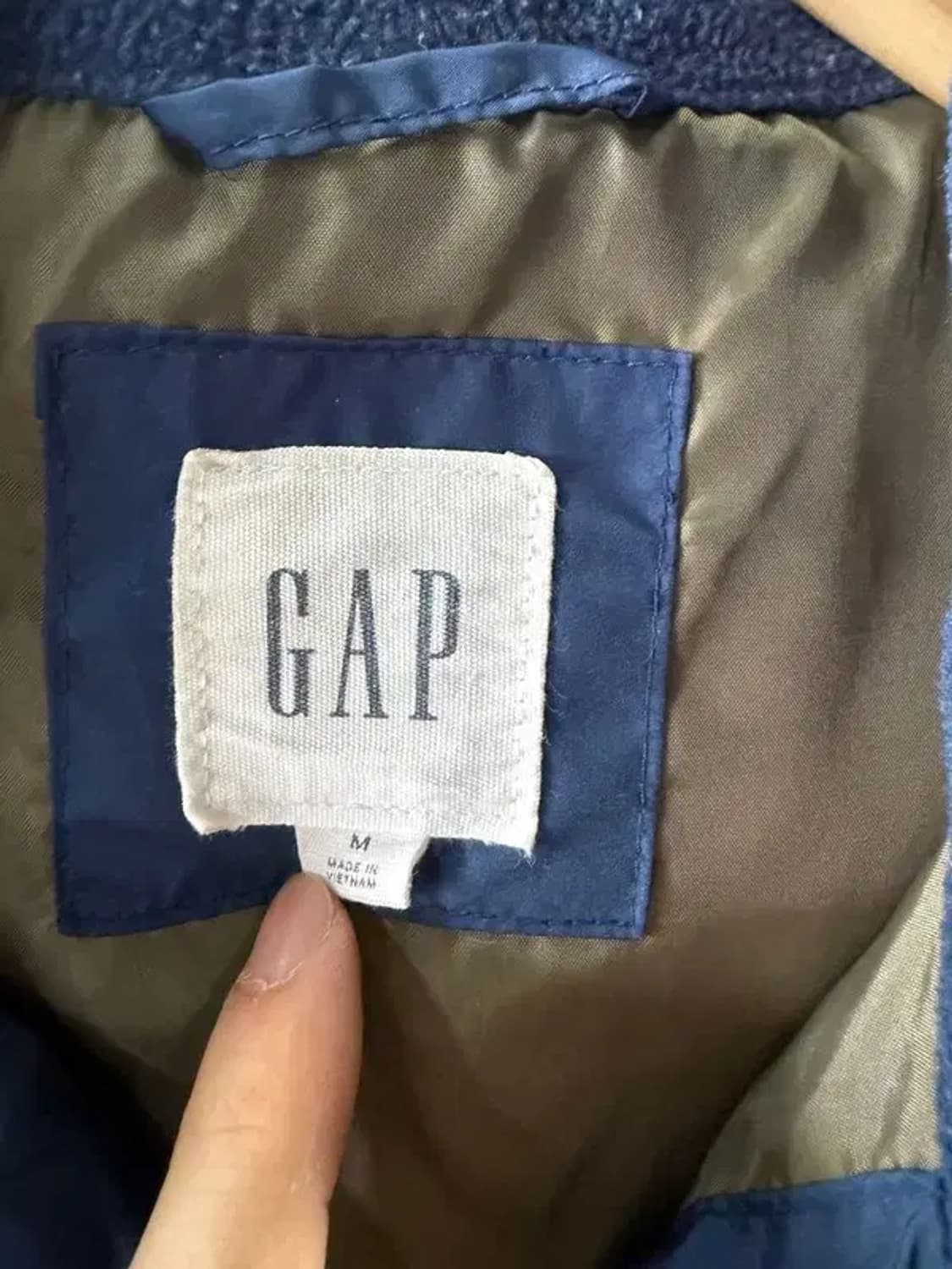 A1780 [ GAP ] 갭 패딩 조끼 [ SIZE: M ] 상품이미지4