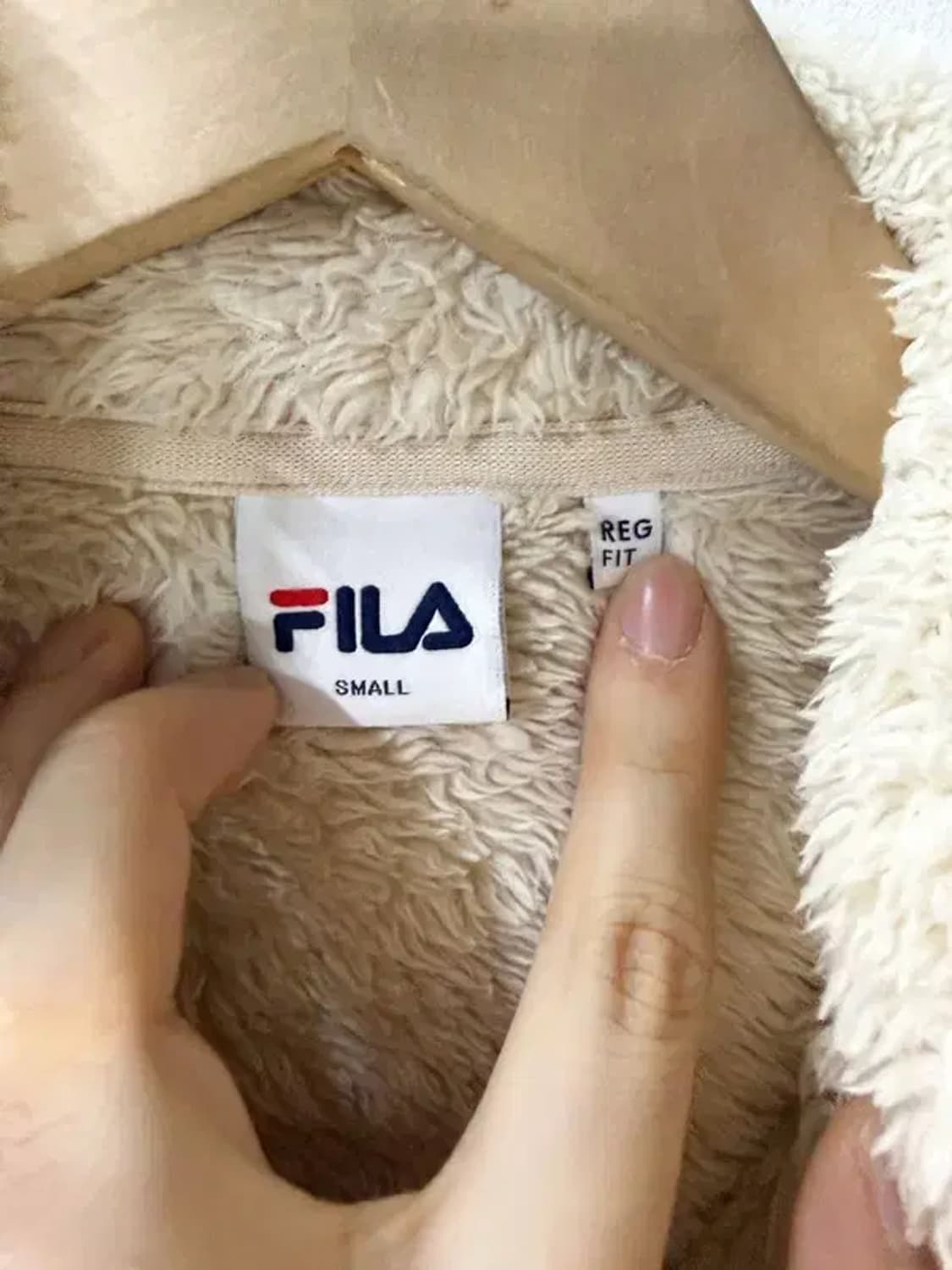 A1833 [ FILA ] 필라 후리스 [ SIZE: SMALL ] 상품이미지4