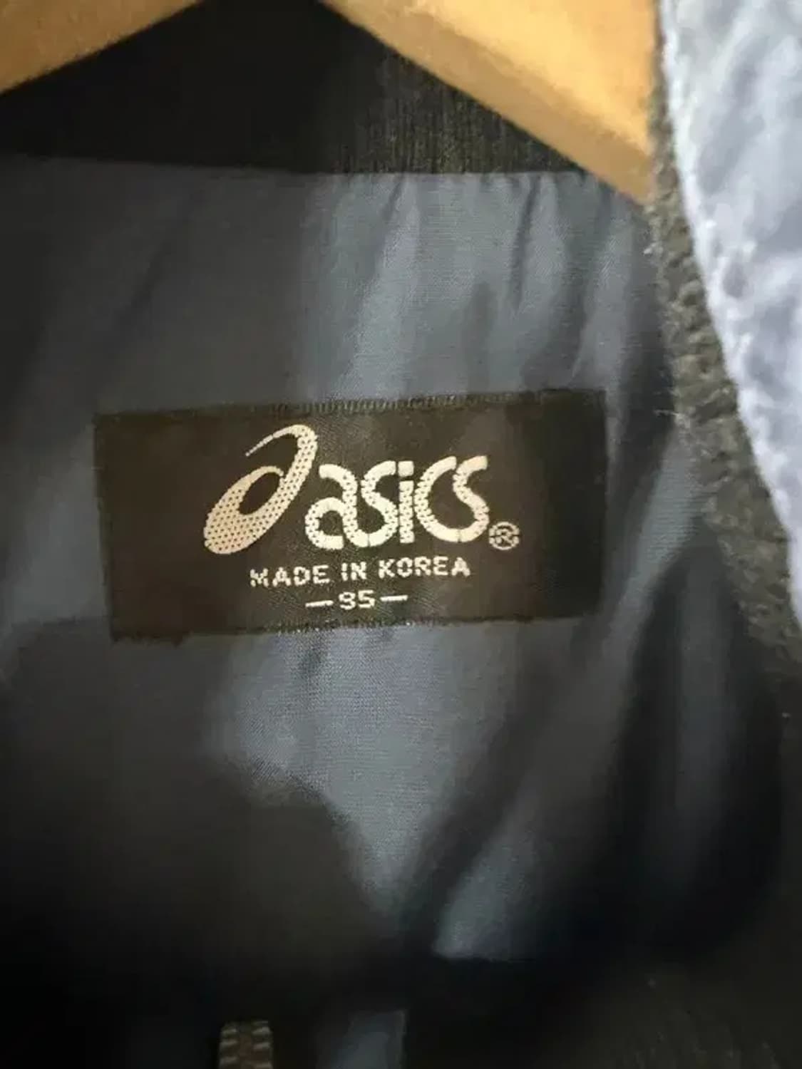 A1884 [ ASICS ] 아식스 바람막이 [ SIZE: 95 ] 상품이미지5