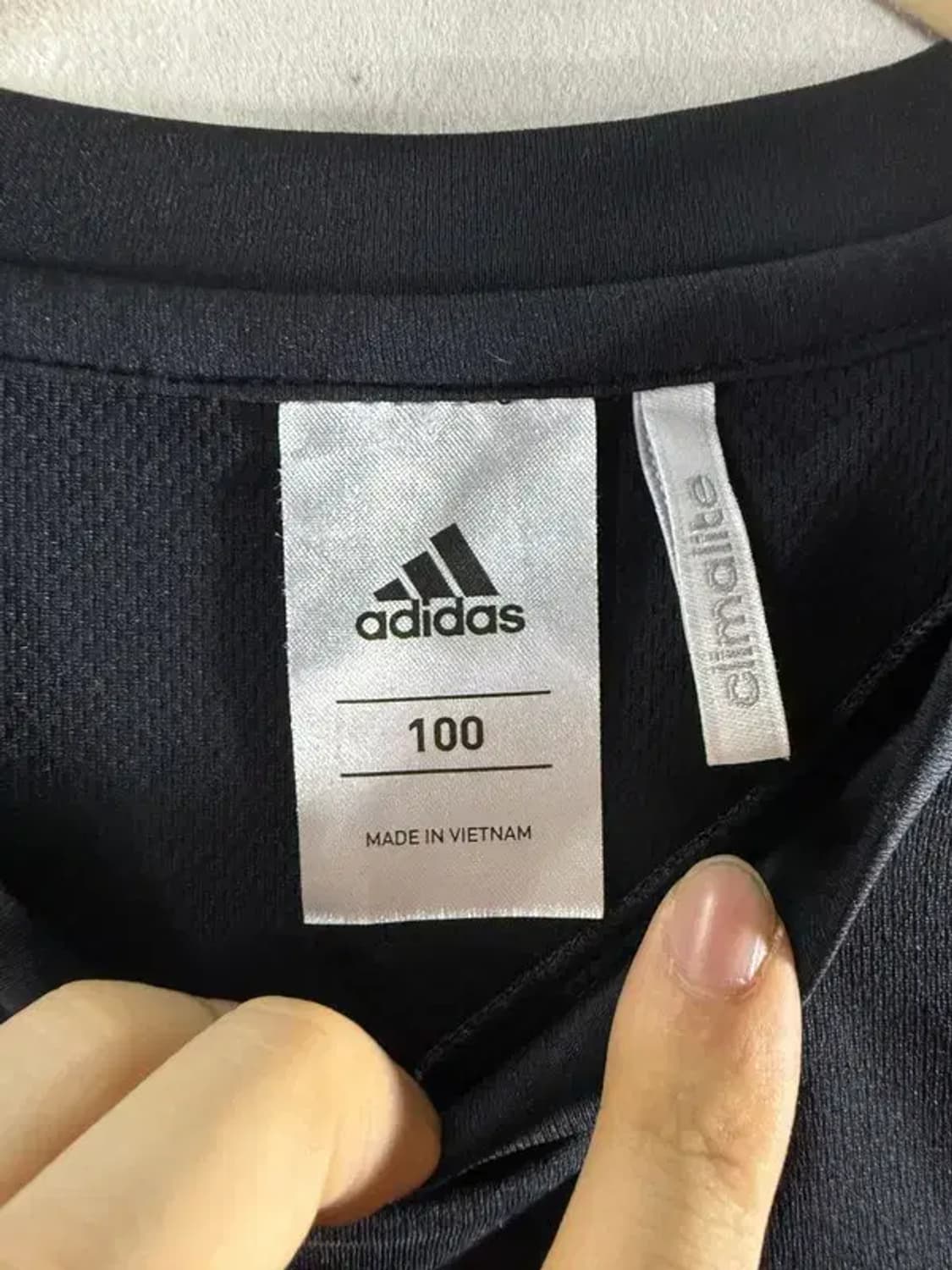 A1951 [ ADIDAS ] 아디다스 반팔 티 [ SIZE: 100 ] 상품이미지5