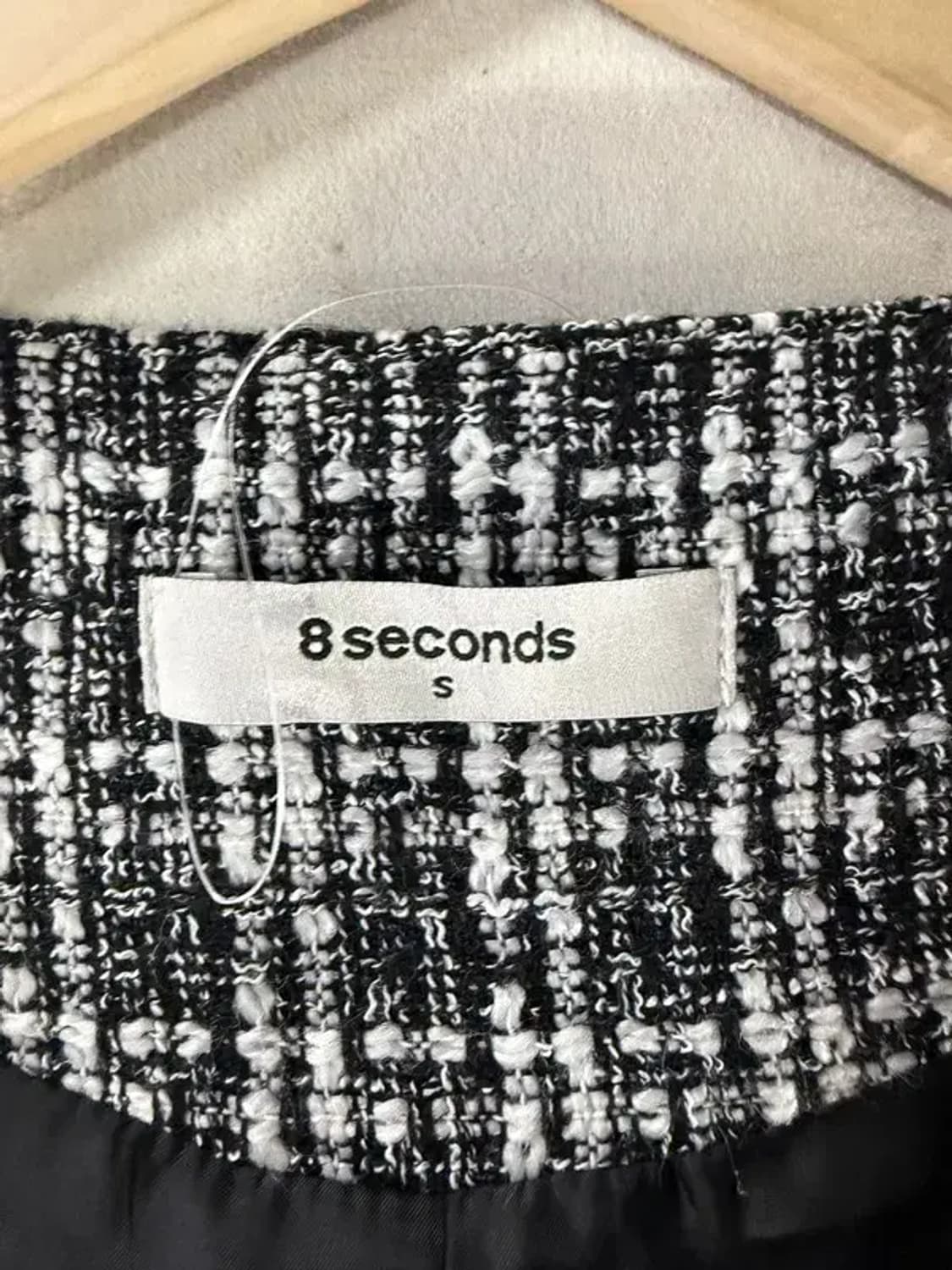 A2070  새상품 에잇세컨즈 크롭 조끼 [ SIZE: S ] 상품이미지4