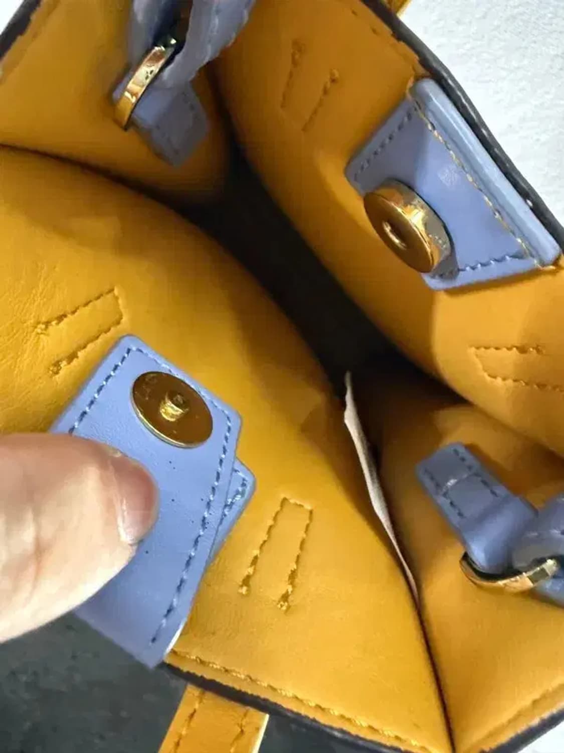 A2109 [ HAZZYS ] 헤지스 크로스백 상품이미지6