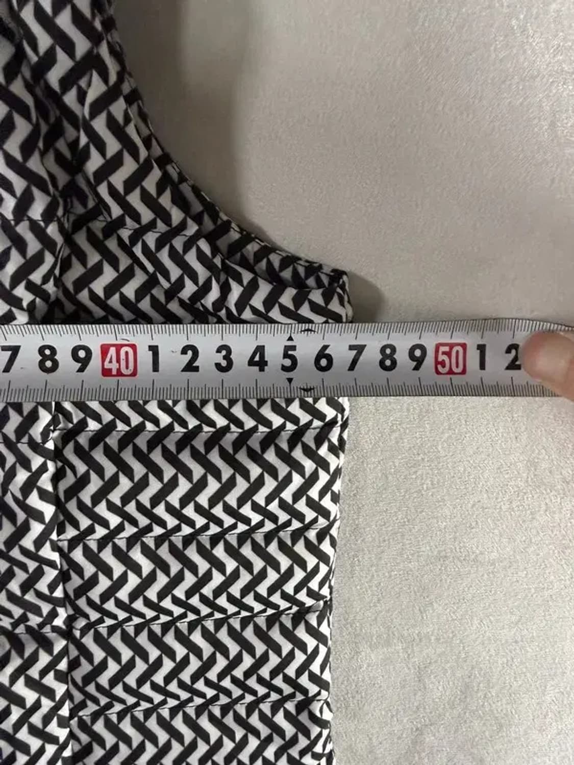 A2095 와이드 앵글 패턴 패딩 조끼 [ SIZE: 100 ] 상품이미지4