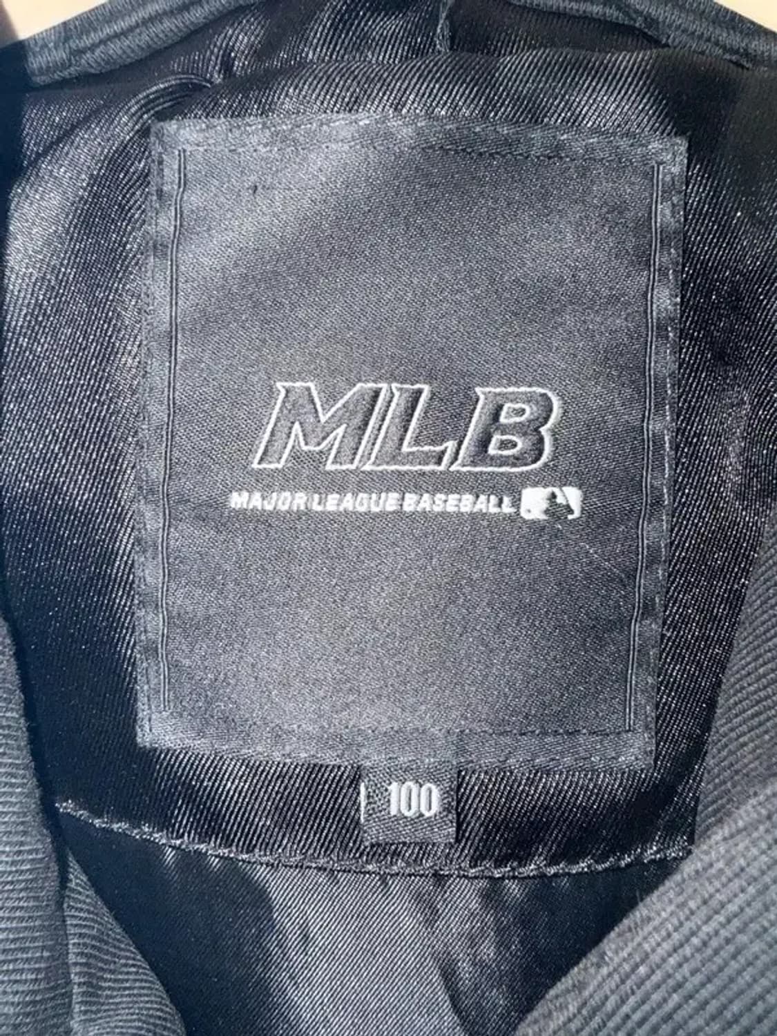 A2076 [ MLB ] 엠엘비 패딩 [ SIZE: 100 ] 상품이미지5