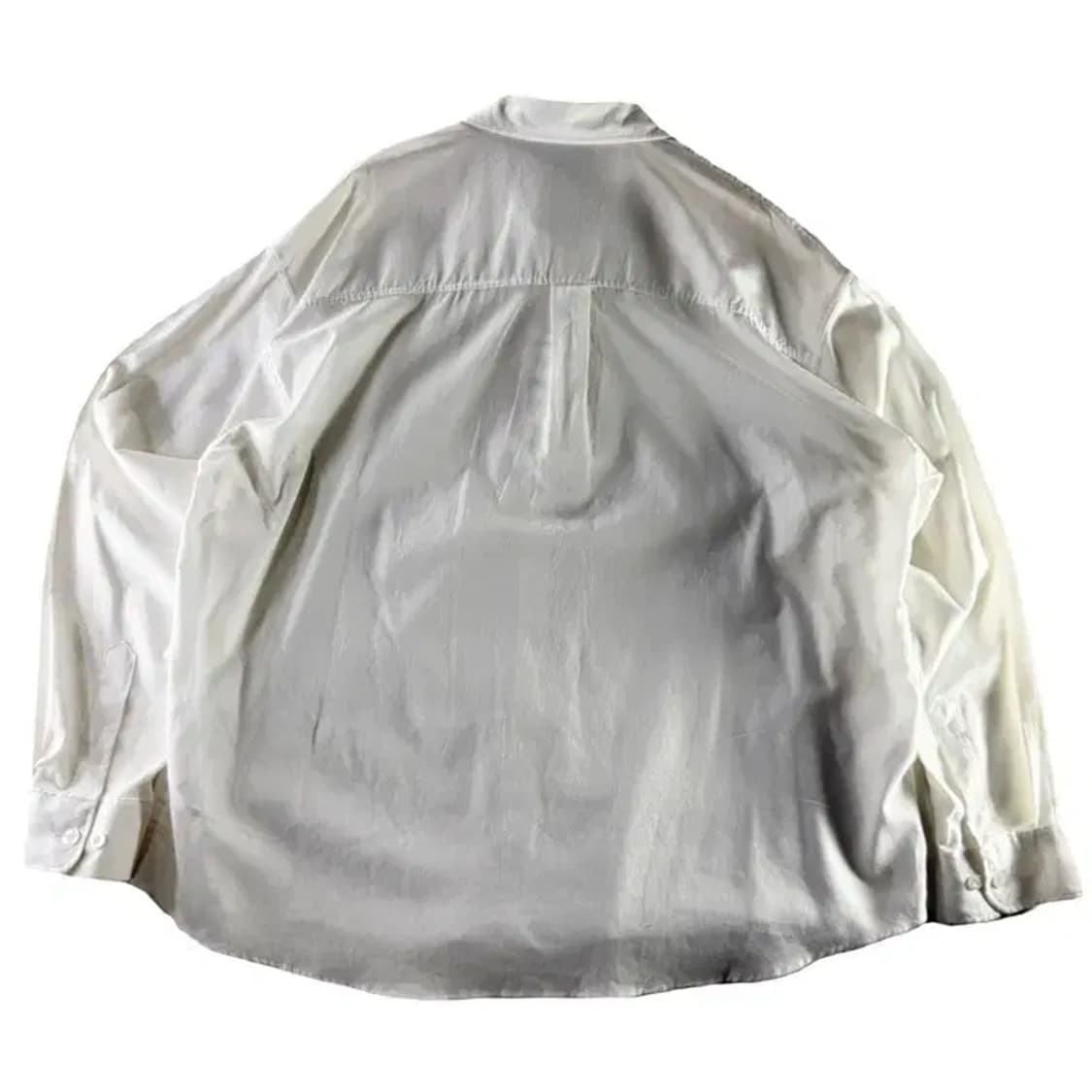 A2174 새상품 필루미네이트 셔츠 [ SIZE: M ] 상품이미지2