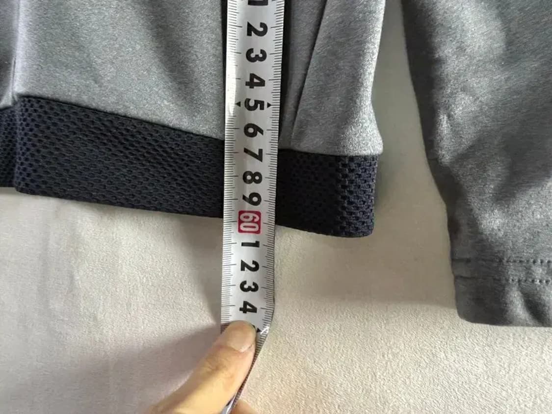 A2238 [ DESCENTE ] 데상트 후드집업 [ SIZE: 90 ] 상품이미지4