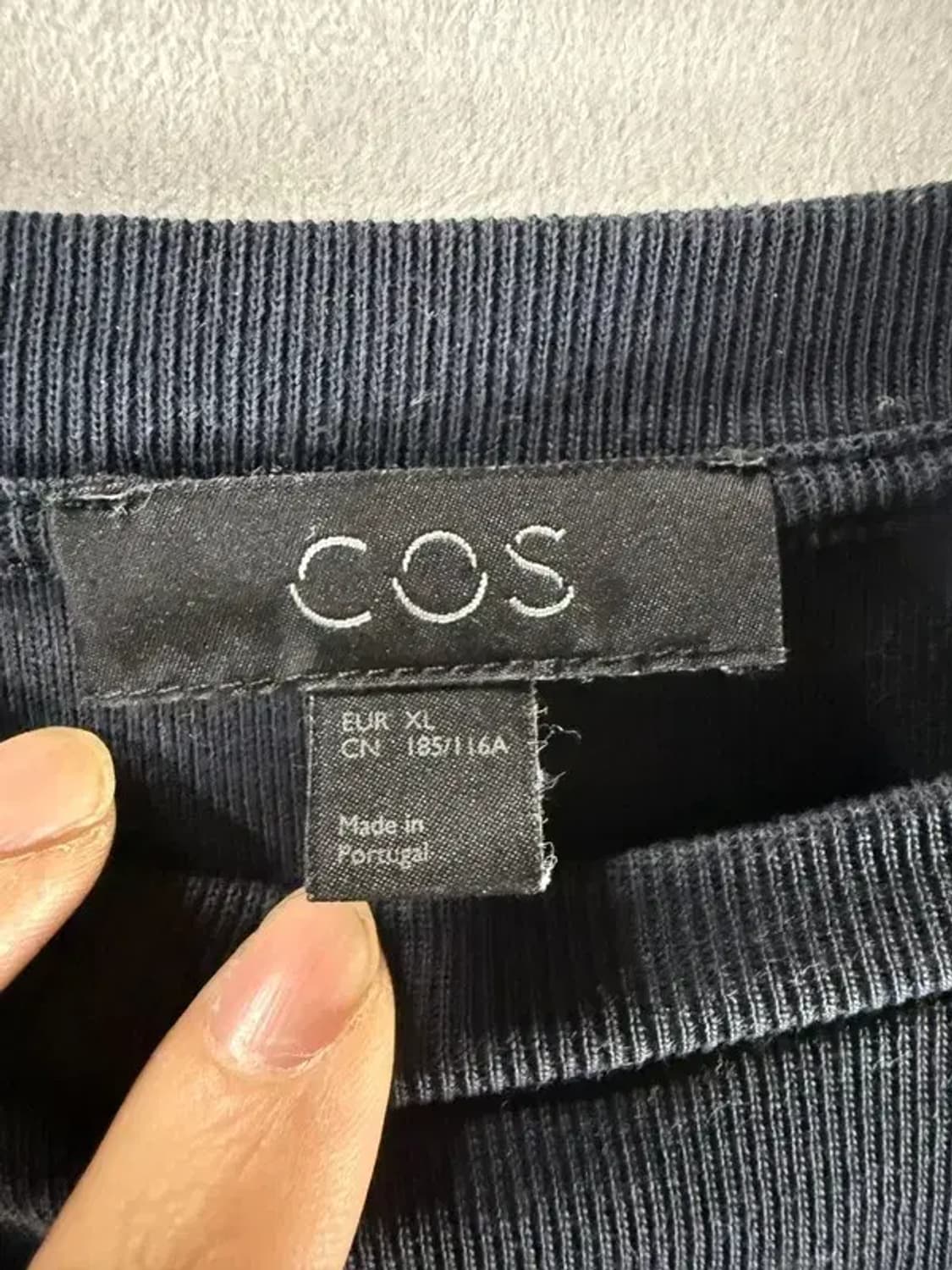 A2334 [ COS ] 코스 반팔 티 [ SIZE: XL ] 상품이미지5