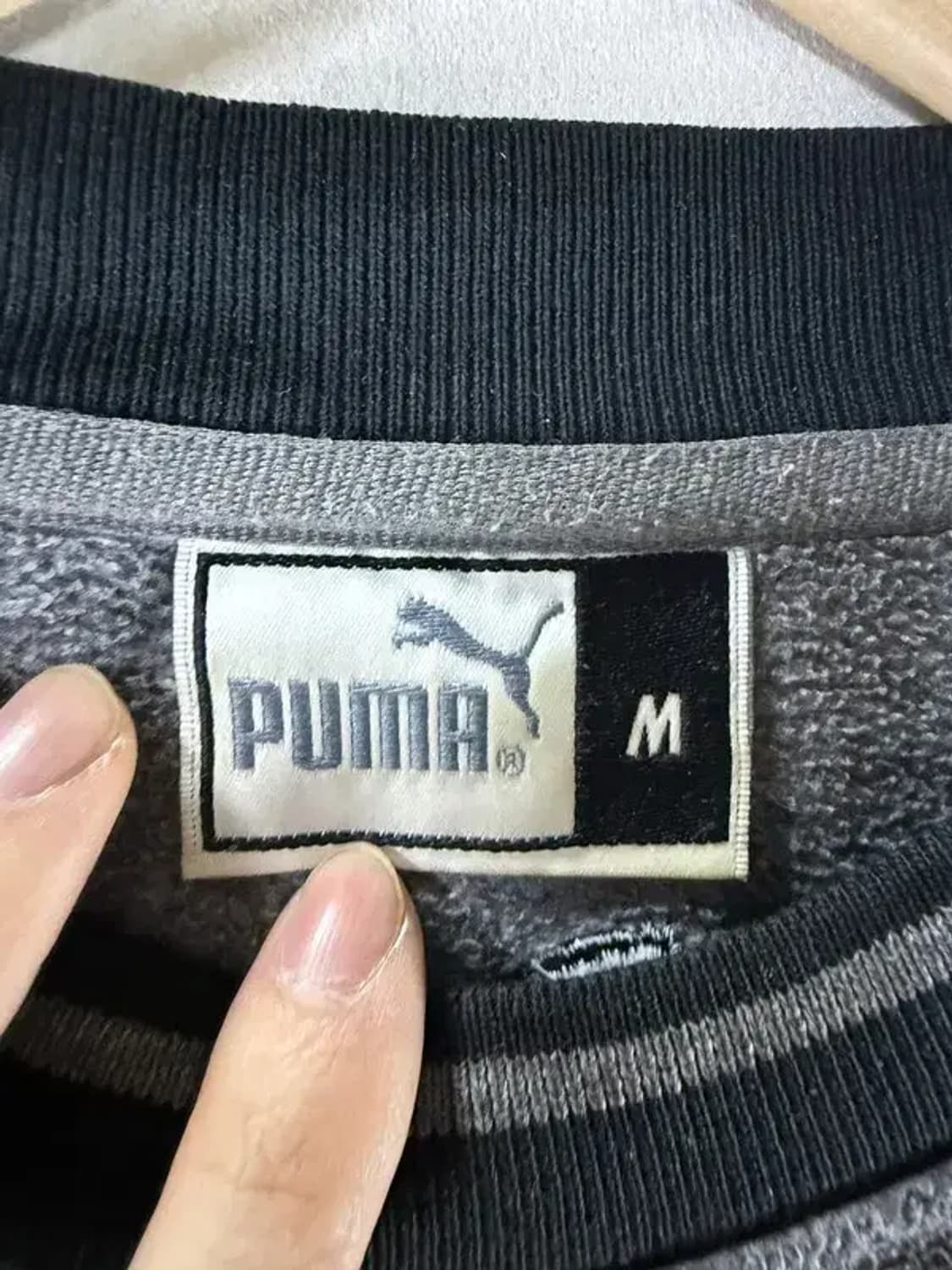 A2301 [ PUMA ] 올드 퓨마 맨투맨 [ SIZE: M] 상품이미지5