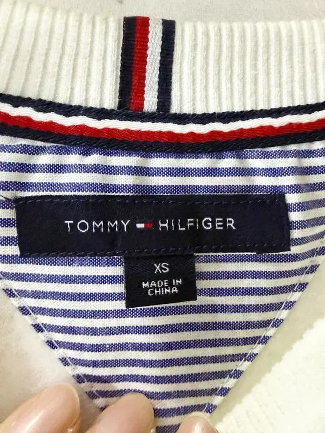 A2302 타미힐피거 맨투맨 [ SIZE: XS ] 상품이미지6