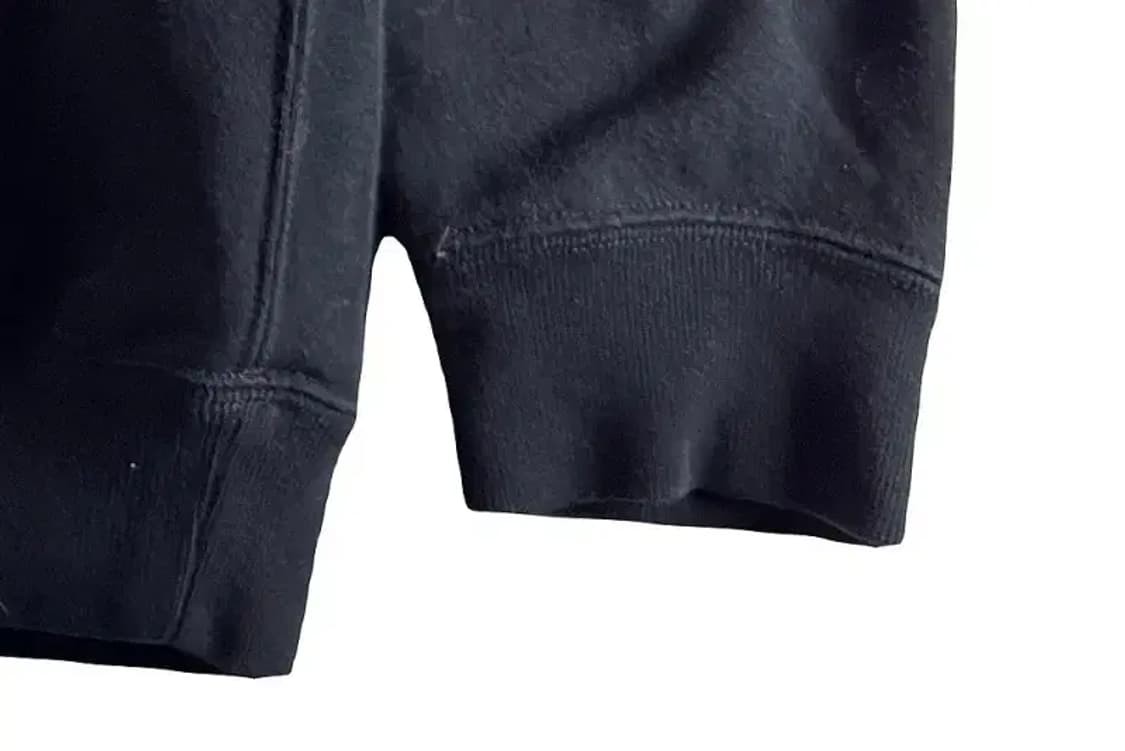 A2346 카우스 x 유니클로 맨투맨 [ SIZE: L ] 상품이미지3